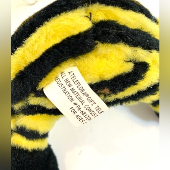 Bumble Bee Flirty Nurse BEE WELL Teleflora Plush Get Well - Picture 4 of 4